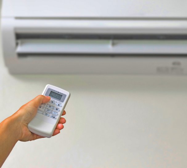 Air conditioner testing and commissioning in cooling and heating modes with refrigerant pressure verification and customer walkthrough – Ares Energy & Electricals